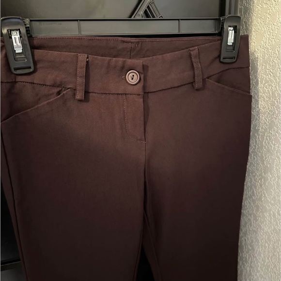 Marron slacks - Picture 3 of 4